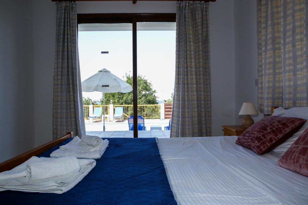Villa Lambriana Peyia Extérieur photo