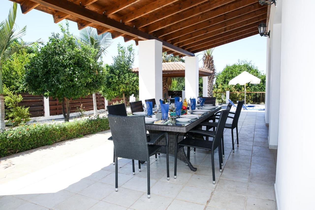 Villa Lambriana Peyia Extérieur photo